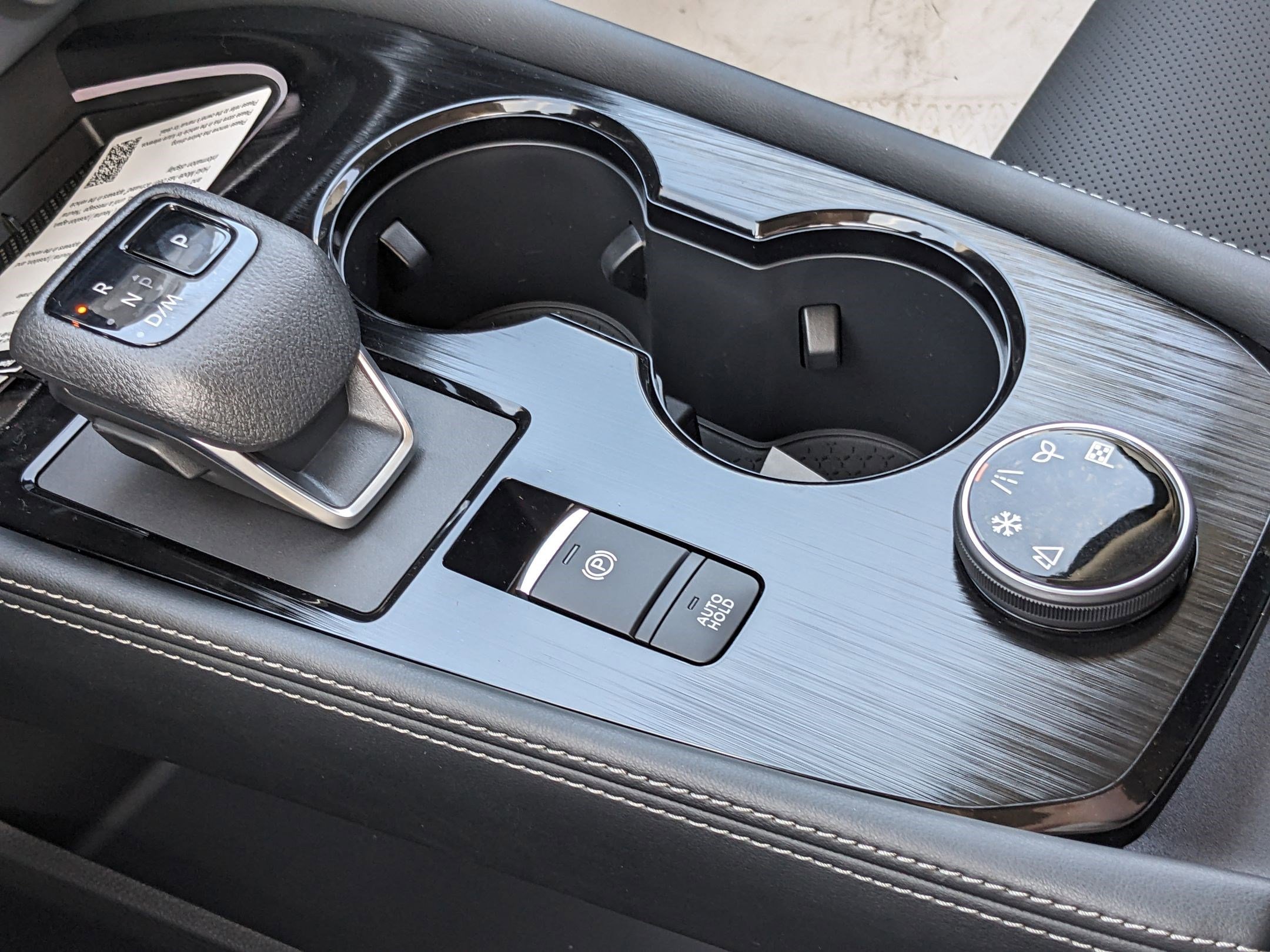 New 2026 Nissan Rogue Platinum image 16