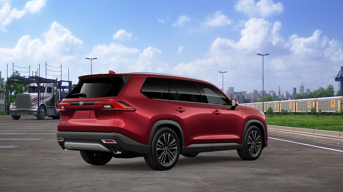 New 2026 Toyota Grand Highlander AWD Hybrid image 10