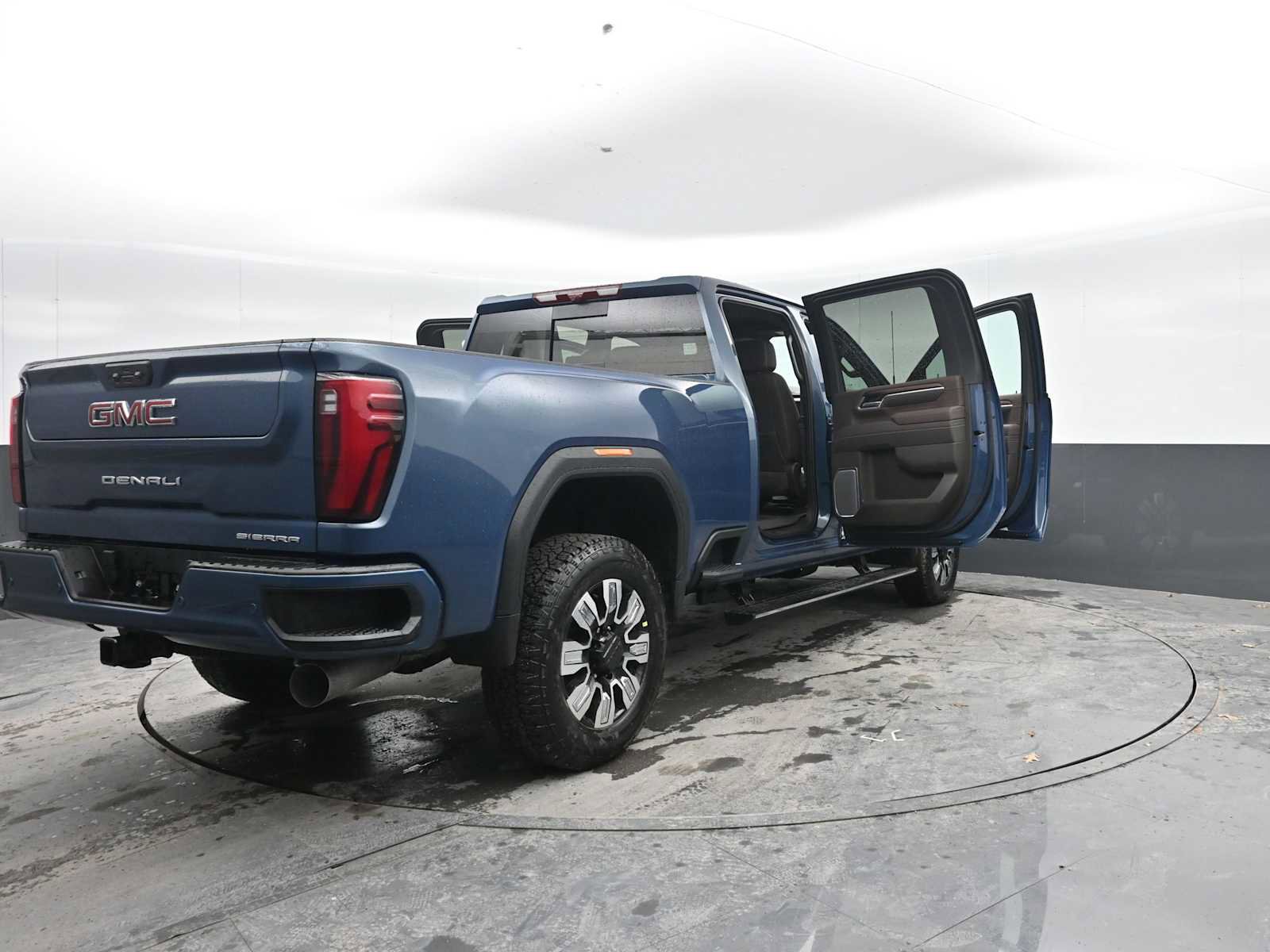 New 2026 GMC Sierra 2500 Denali w/ Denali Reserve Package image 51