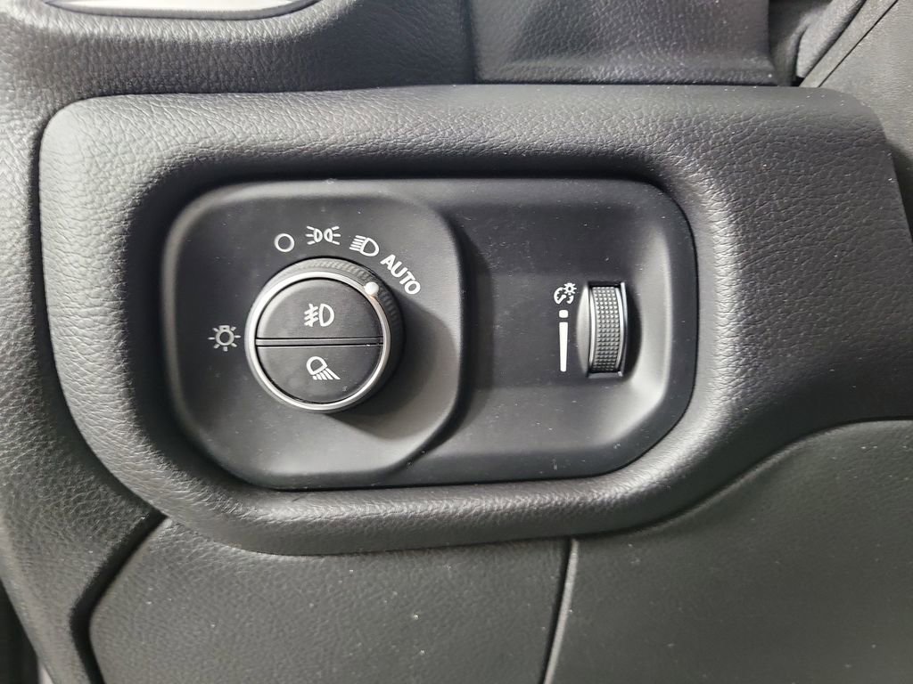 Used 2024 RAM 2500 Big Horn w/ Bed Utility Group AWD/4WD image 13