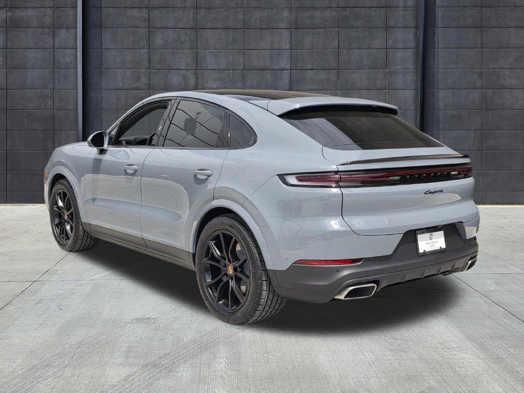 New 2026 Porsche Cayenne Coupe AWD/4WD image 3