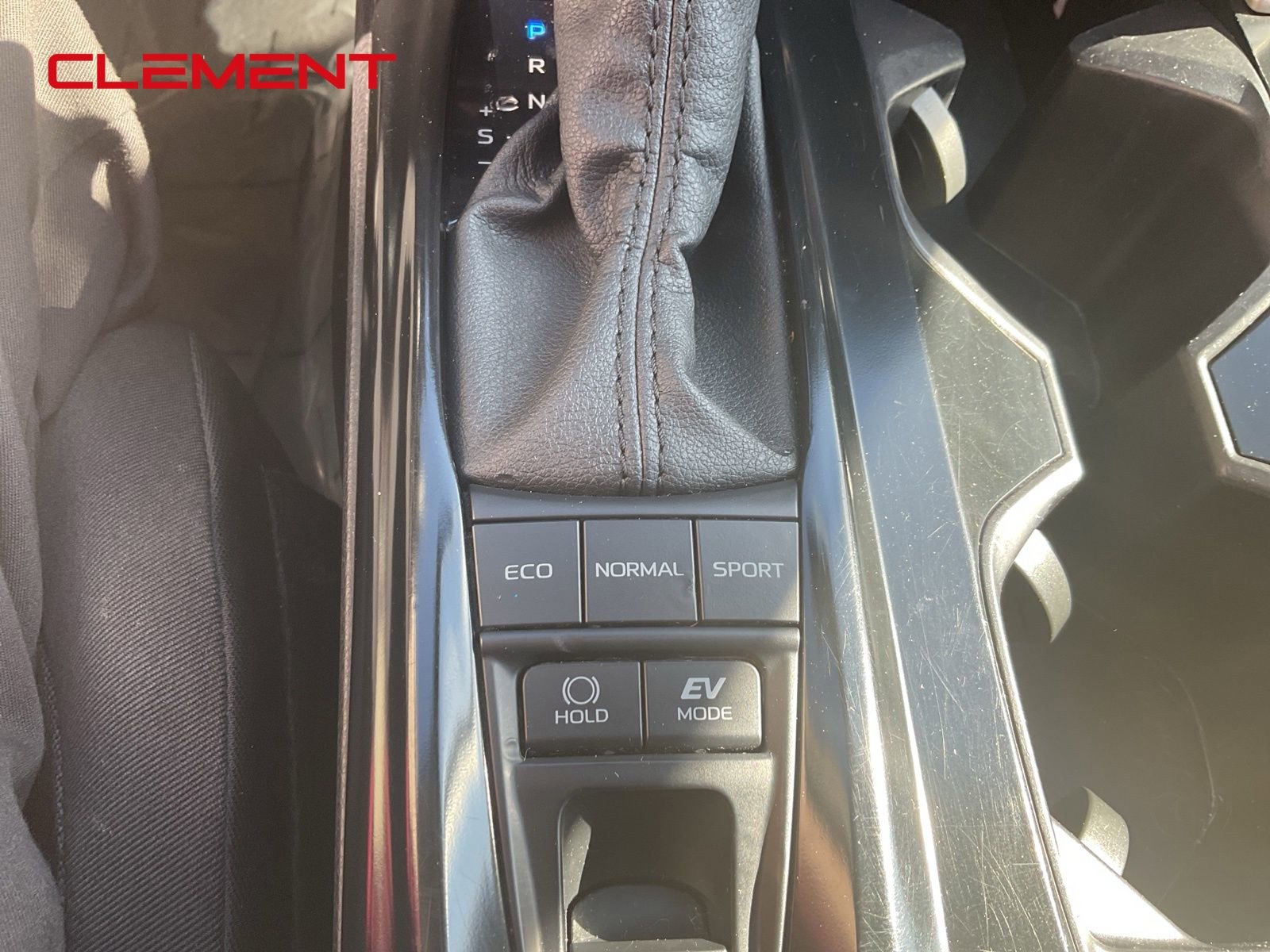 Used 2025 Toyota Camry LE image 13