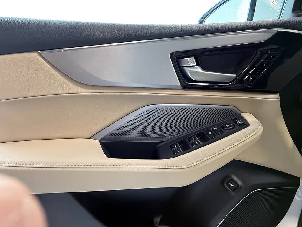 New 2026 Acura MDX SH-AWD image 14