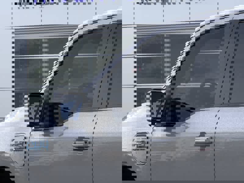 New 2025 Ford F150 Lightning Platinum image 22