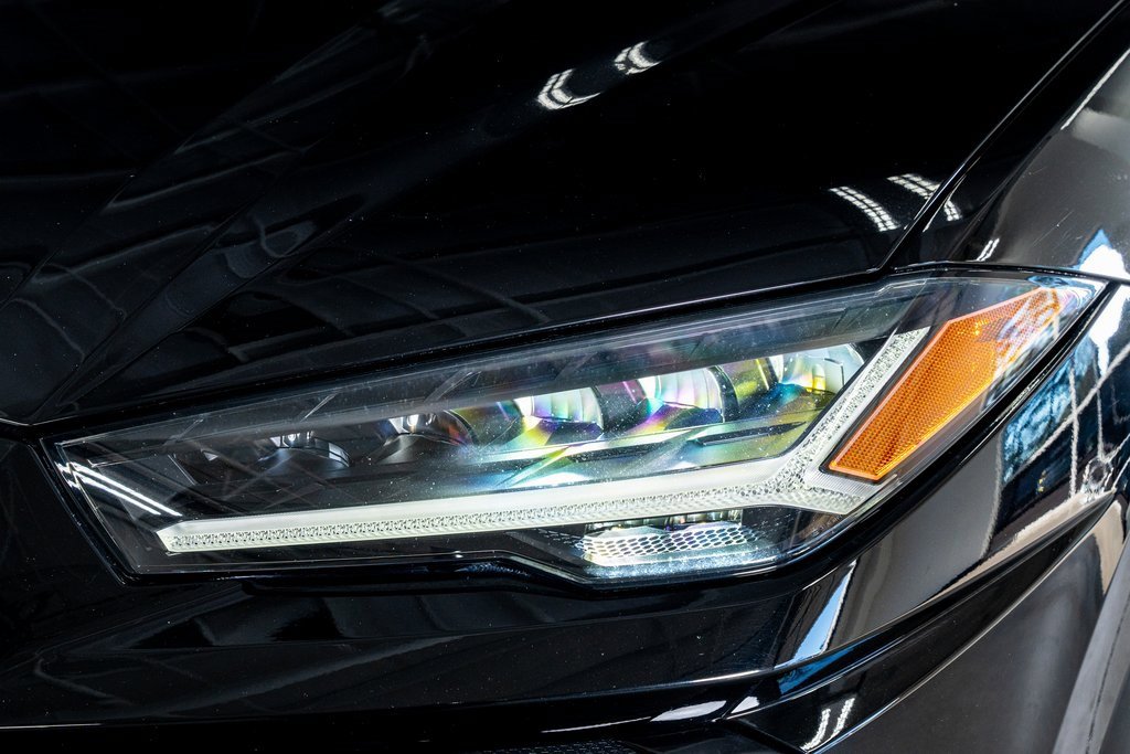 Used 2021 Lamborghini Urus image 13