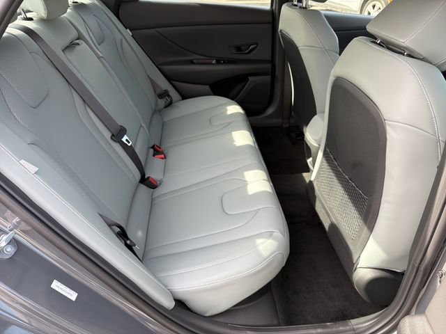 New 2026 Hyundai Elantra Limited image 15