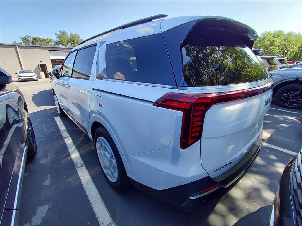 New 2026 Kia Carnival SX Prestige FWD image 8