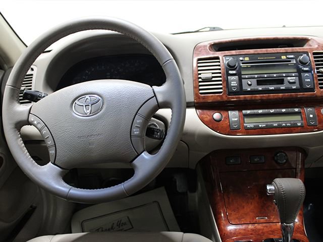 Used 2006 Toyota Camry XLE FWD image 13