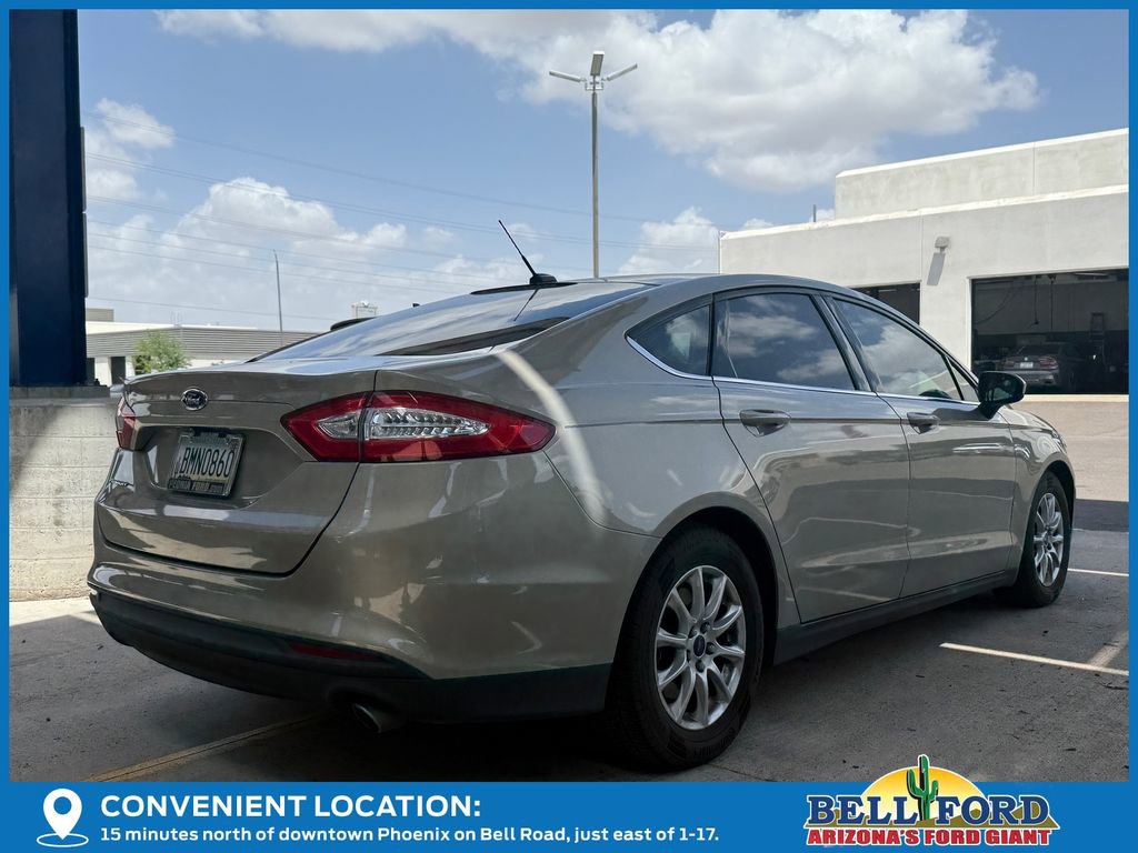 Used 2015 Ford Fusion S FWD image 4