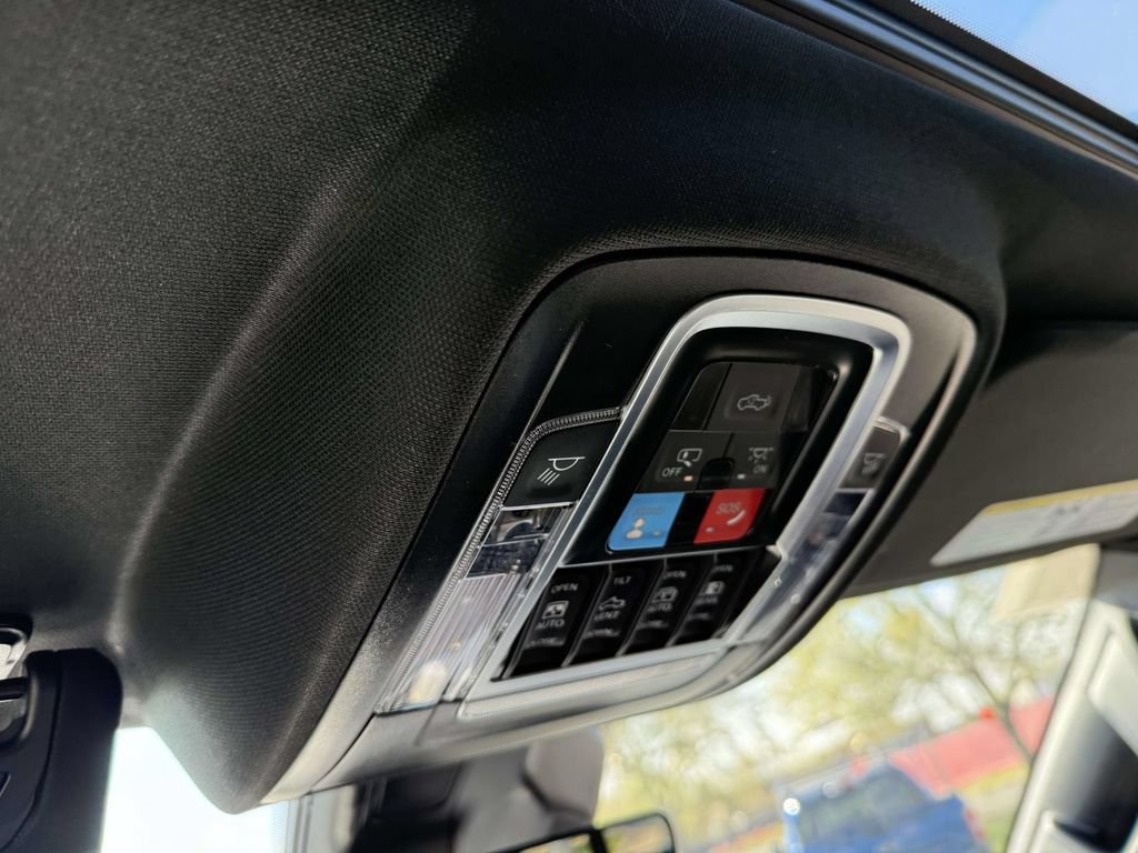 New 2026 RAM 1500 Laramie w/ Night Edition AWD/4WD image 31