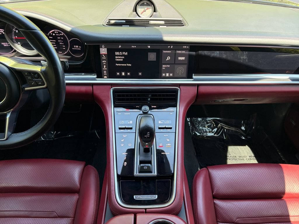 Used 2018 Porsche Panamera Turbo AWD/4WD image 10