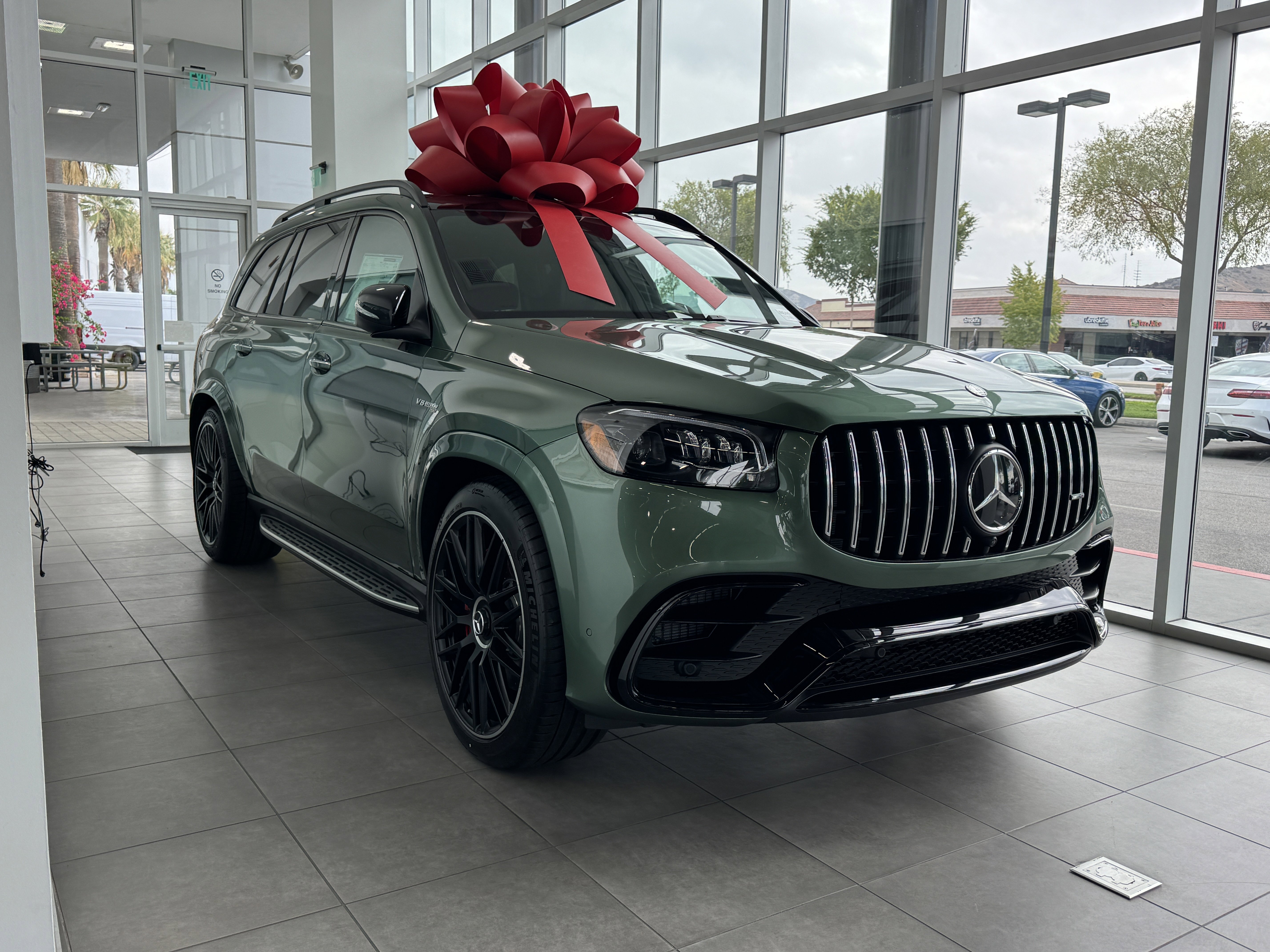 New 2026 Mercedes-Benz GLS 63 AMG 4MATIC image 3