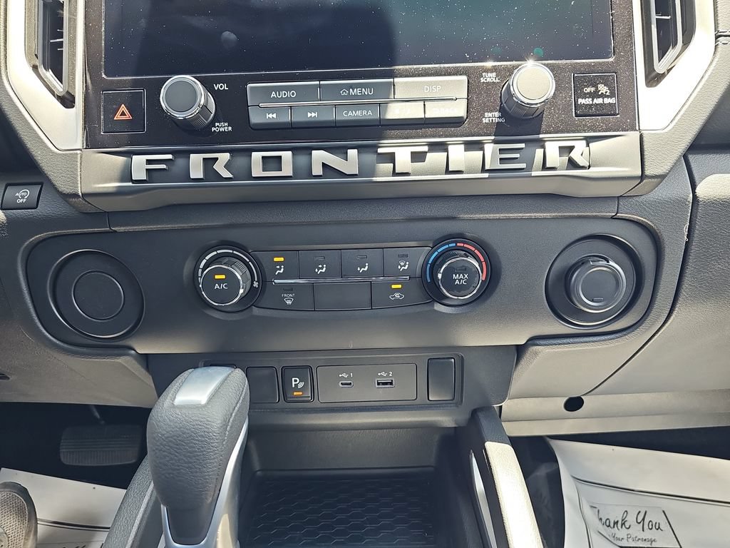 Used 2025 Nissan Frontier SV RWD image 23