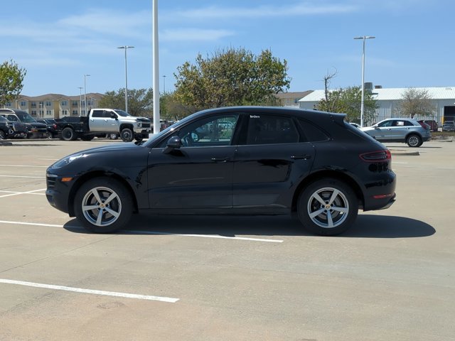 Used 2017 Porsche Macan AWD/4WD image 8
