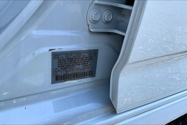 Used 2023 Nissan Sentra SR w/ SR Premium Package FWD image 18