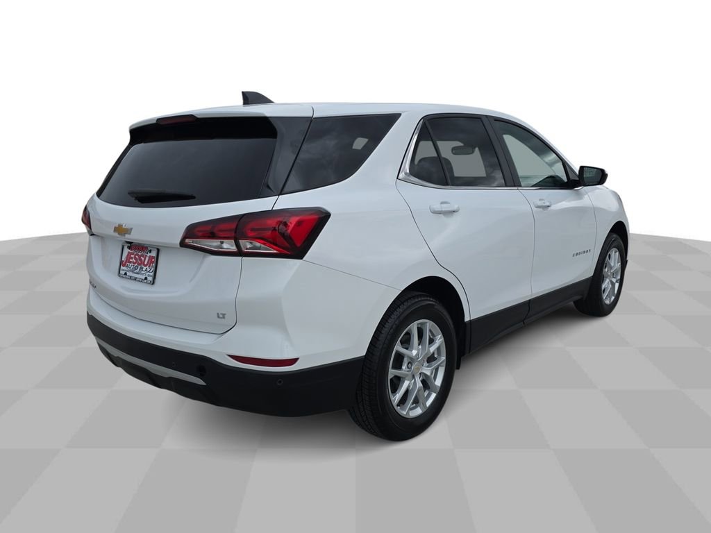 Used 2024 Chevrolet Equinox LT image 8