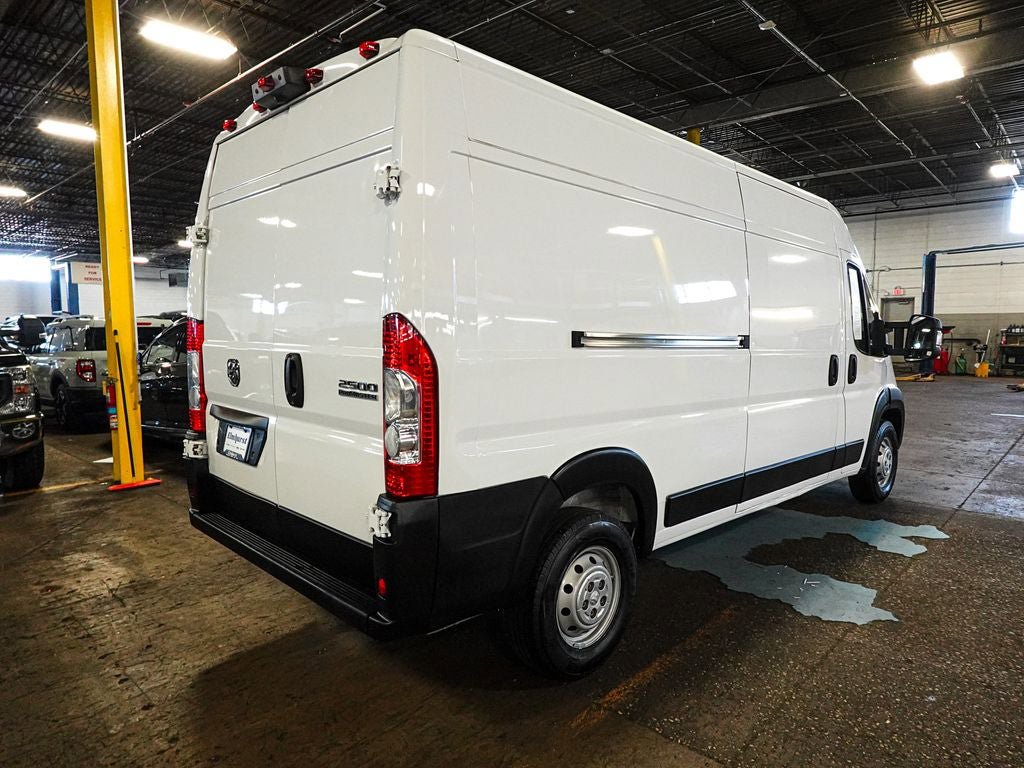 Used 2023 RAM ProMaster 2500 FWD image 6