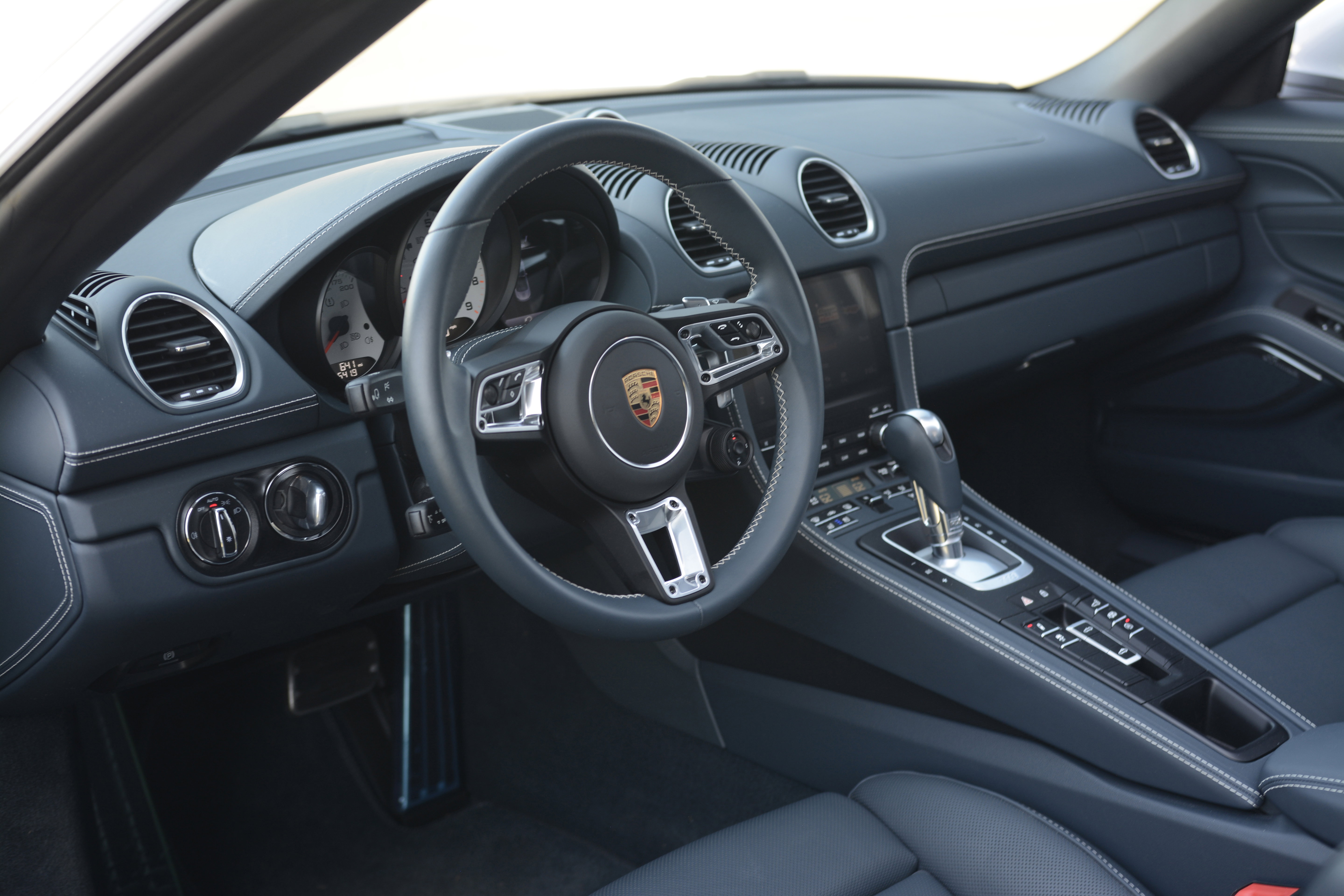 Certified 2024 Porsche 718 Boxster GTS RWD image 4
