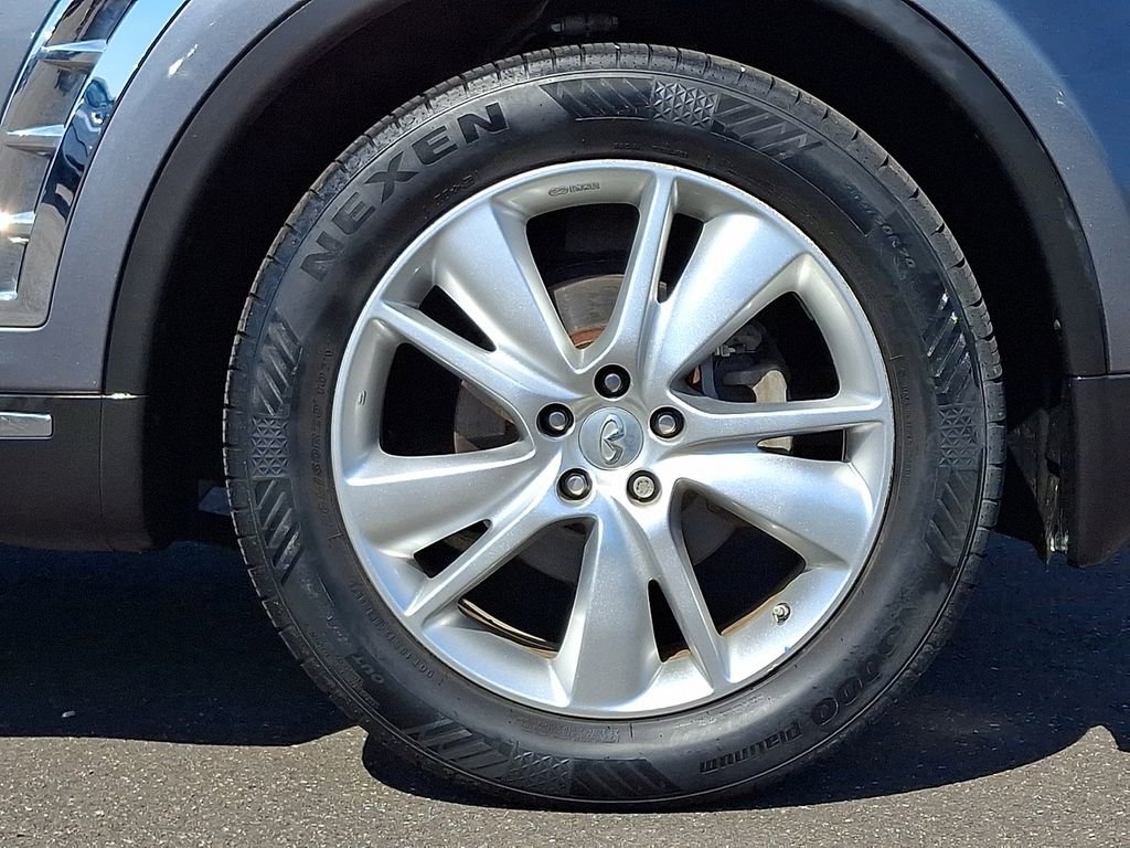 Used 2015 INFINITI QX70 AWD w/ Premium Package image 8