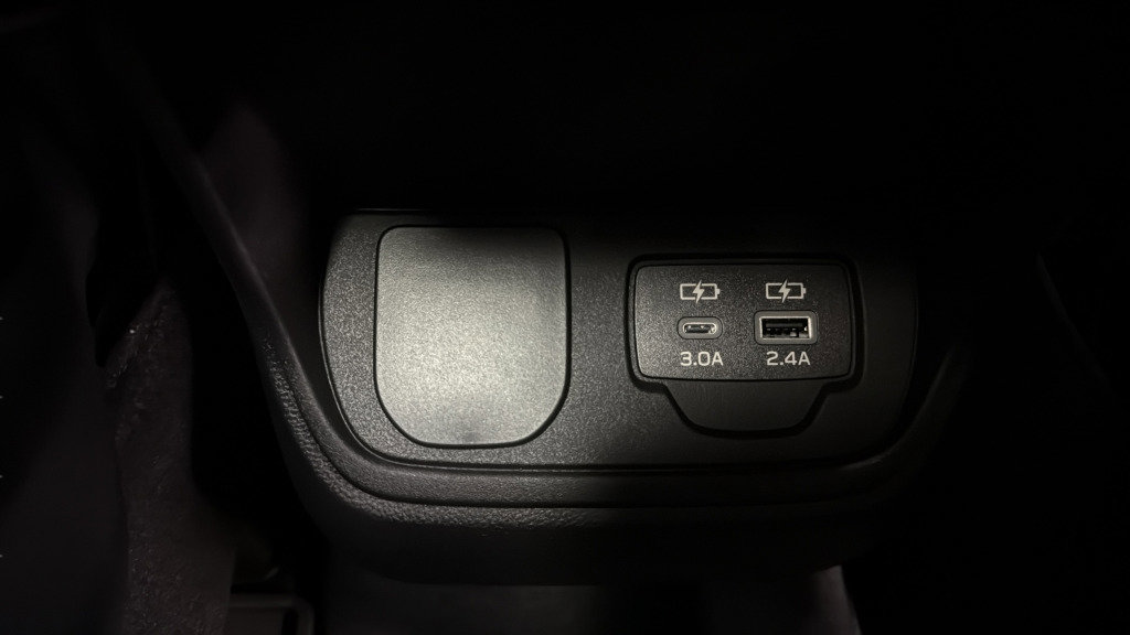 New 2026 Subaru Ascent Limited image 32