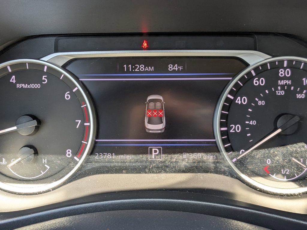 Used 2025 Nissan Sentra SV FWD image 24