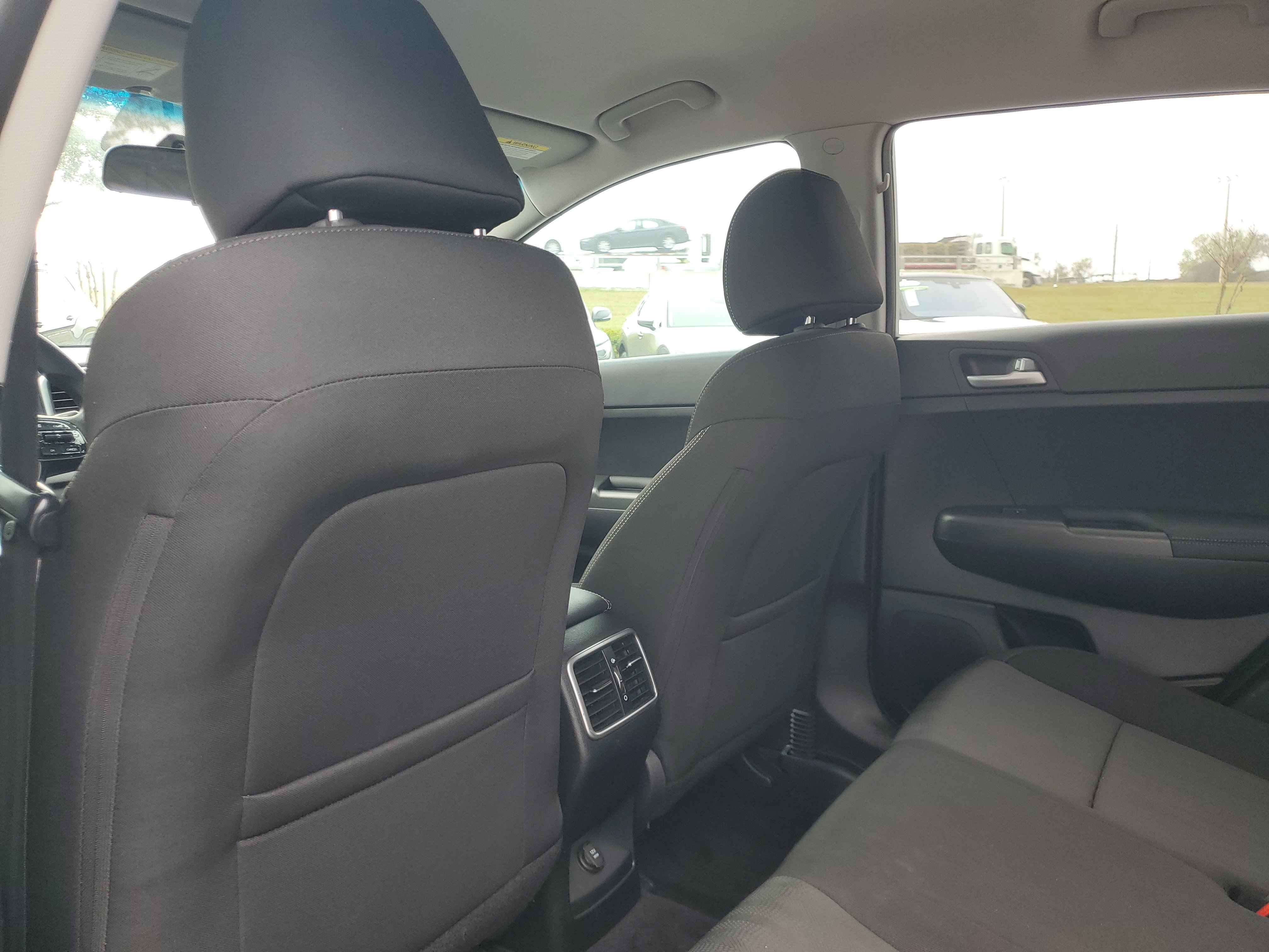Used 2019 Kia Sportage LX FWD image 18