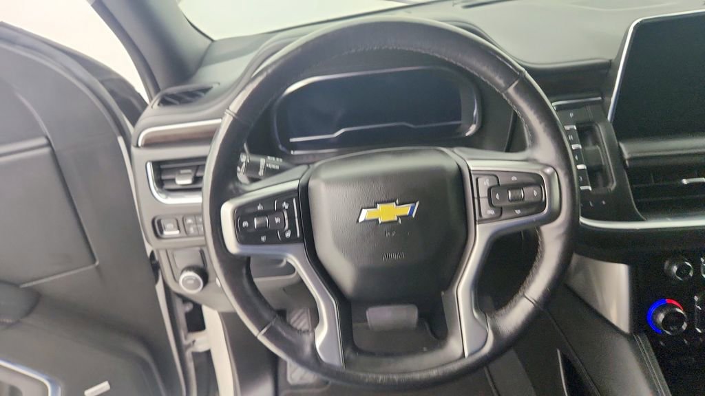 Used 2022 Chevrolet Tahoe LT w/ Luxury Package image 18