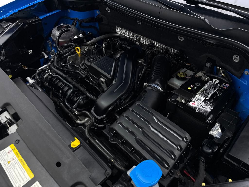 Used 2022 Volkswagen Taos SE w/ Panoramic Sunroof Package AWD/4WD image 76