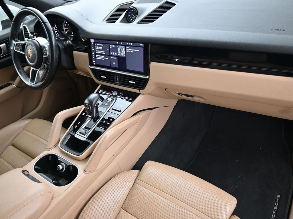Certified 2020 Porsche Cayenne E-Hybrid image 28