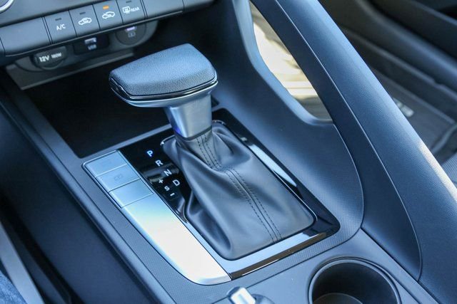 New 2025 Hyundai Sonata SE image 14