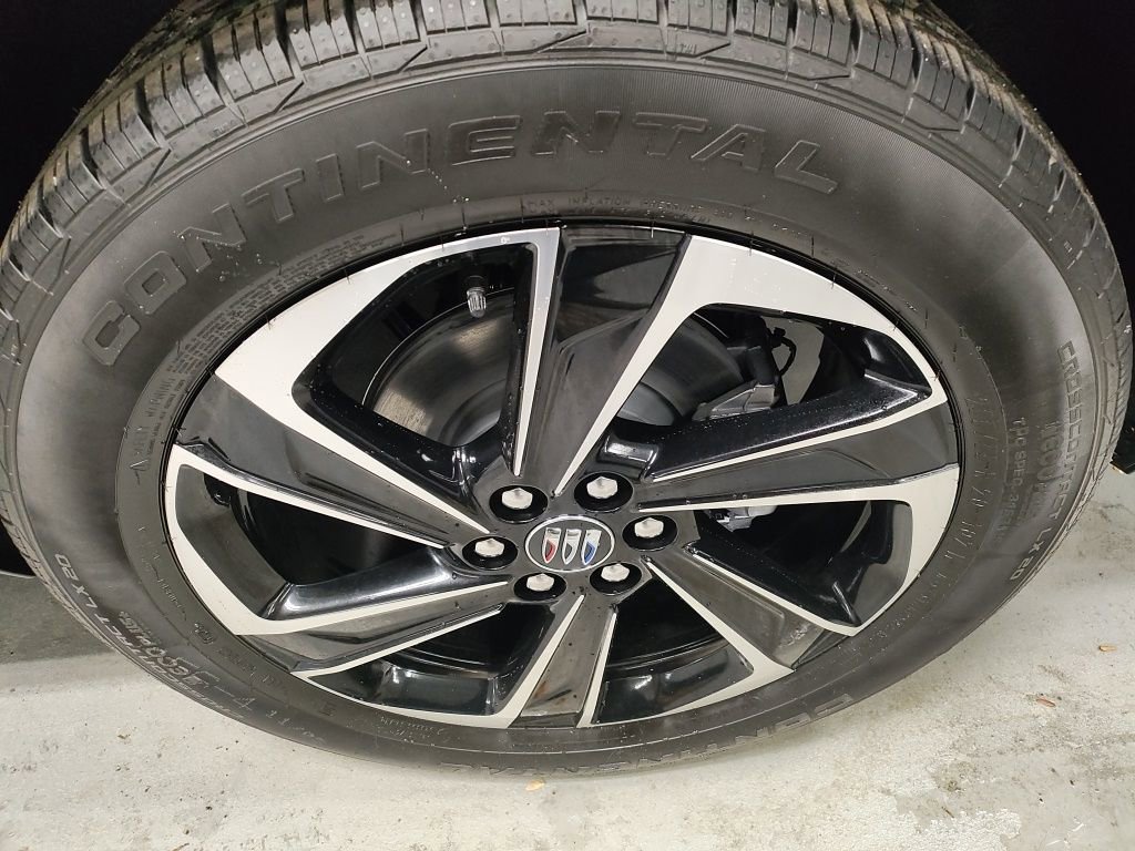 New 2026 Buick Enclave Sport Touring w/ Power Package image 21