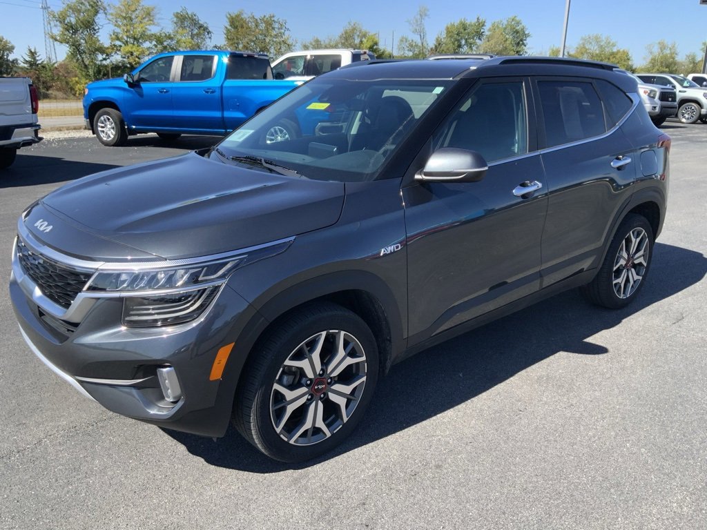 Used 2023 Kia Seltos SX image 7