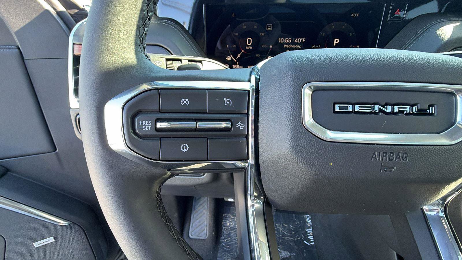 New 2025 GMC Yukon XL Denali w/ Sun & Power Step Package image 21