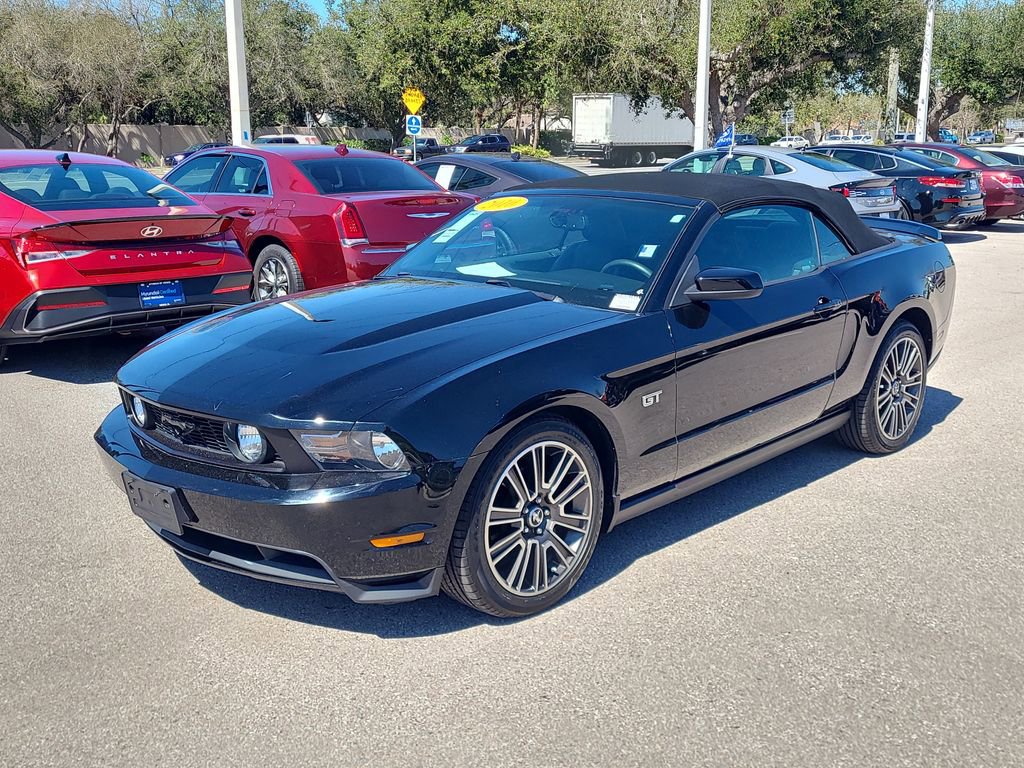 Used 2010 Ford Mustang GT image 11