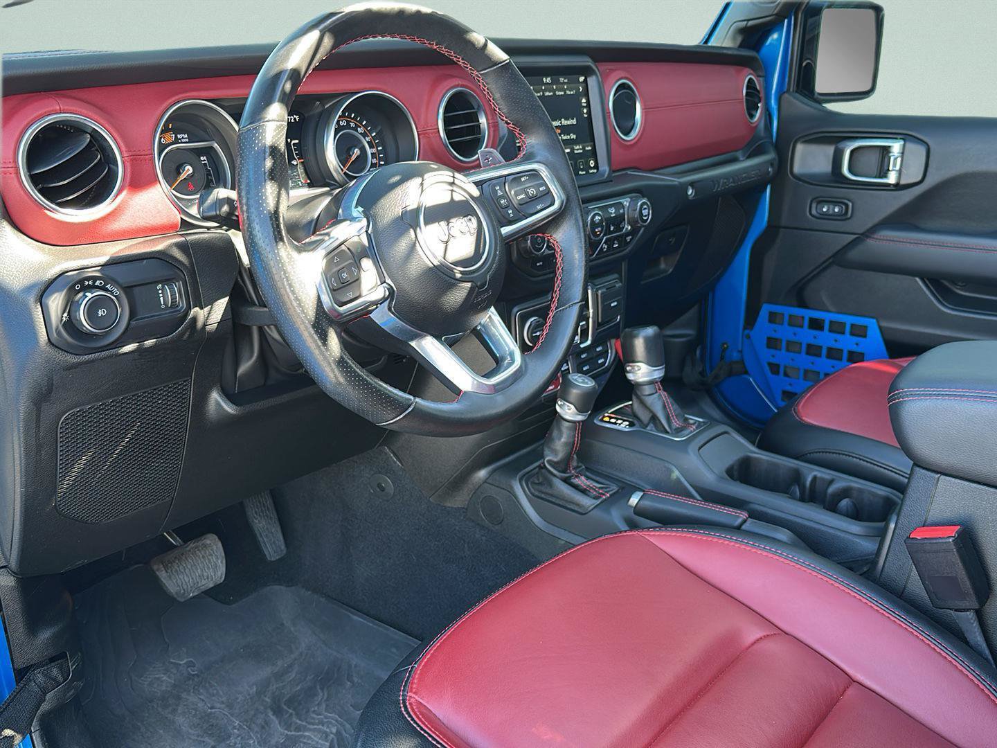 Used 2023 Jeep Wrangler Unlimited Rubicon 392 AWD/4WD image 24
