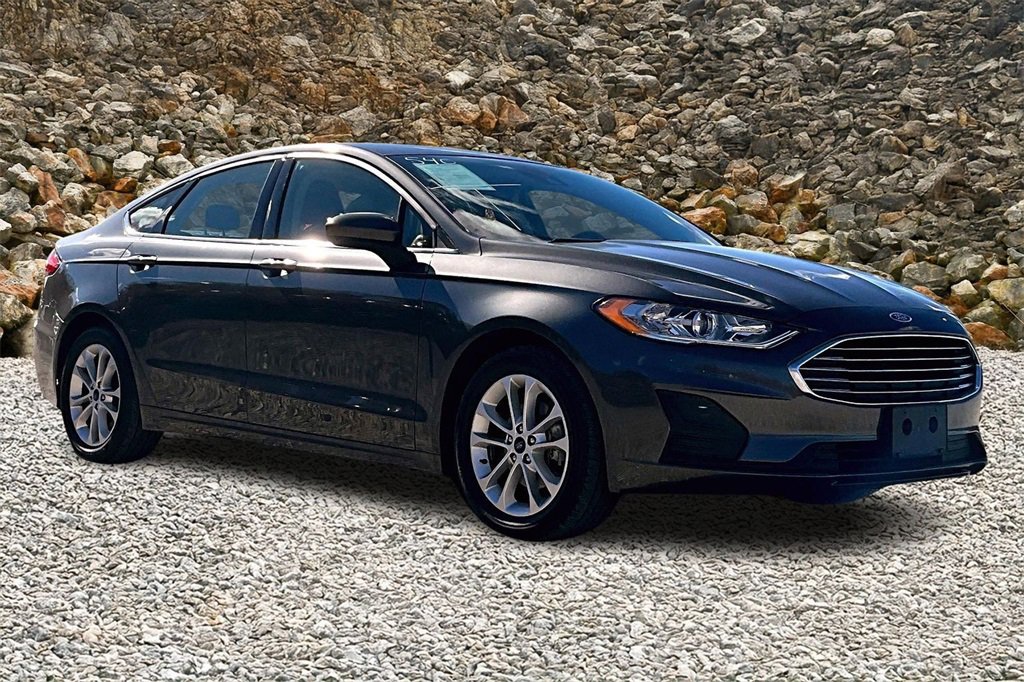 Used 2019 Ford Fusion SE image 10