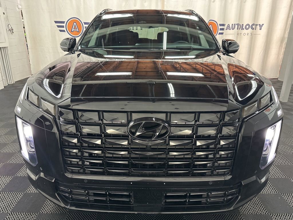 Used 2025 Hyundai Palisade Calligraphy AWD/4WD image 3