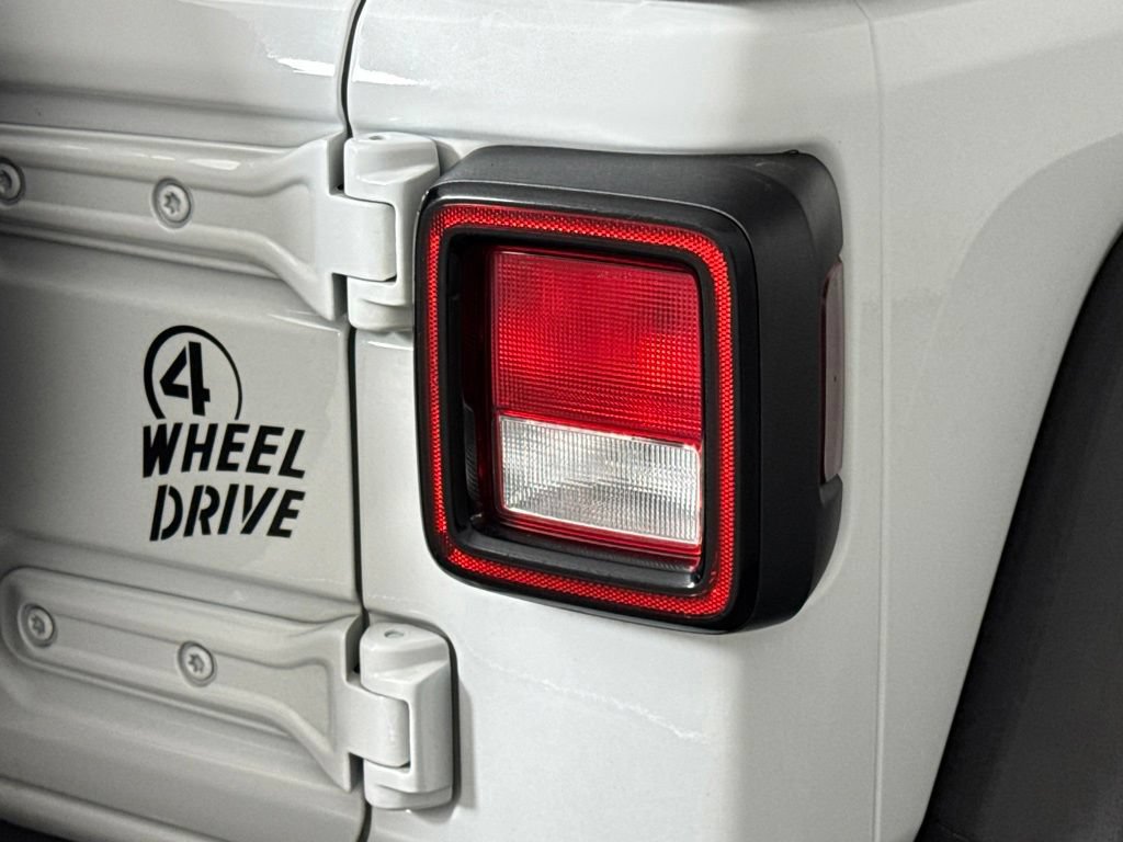 Certified 2025 Jeep Wrangler Unlimited Sport S 4xe AWD/4WD image 33