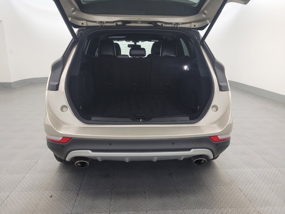 Used 2017 Lincoln MKC Select w/ Select Plus Package FWD image 29
