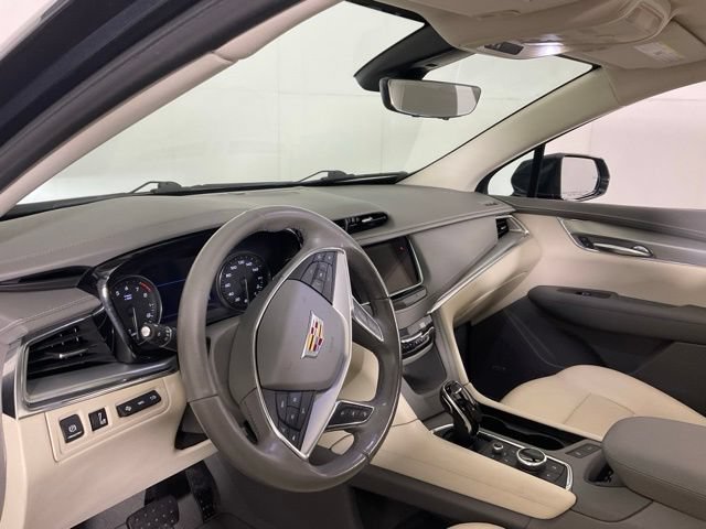 Used 2020 Cadillac XT5 Premium Luxury FWD image 19
