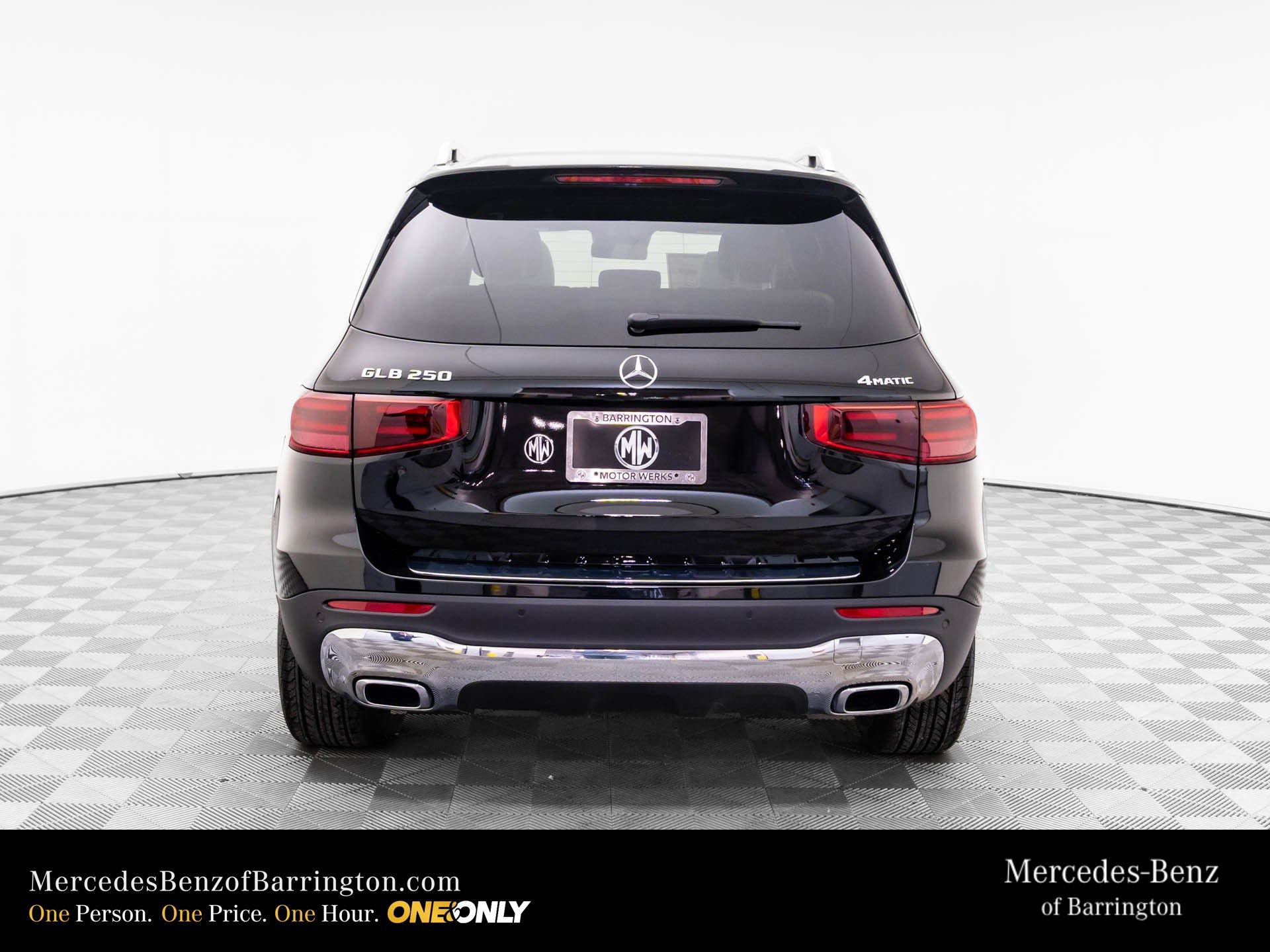 New 2026 Mercedes-Benz GLB 250 4MATIC image 4