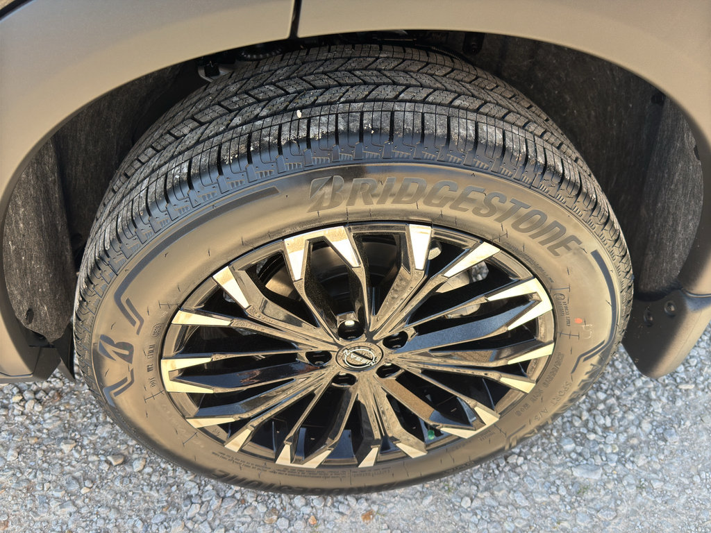 New 2026 Nissan Rogue SV image 25