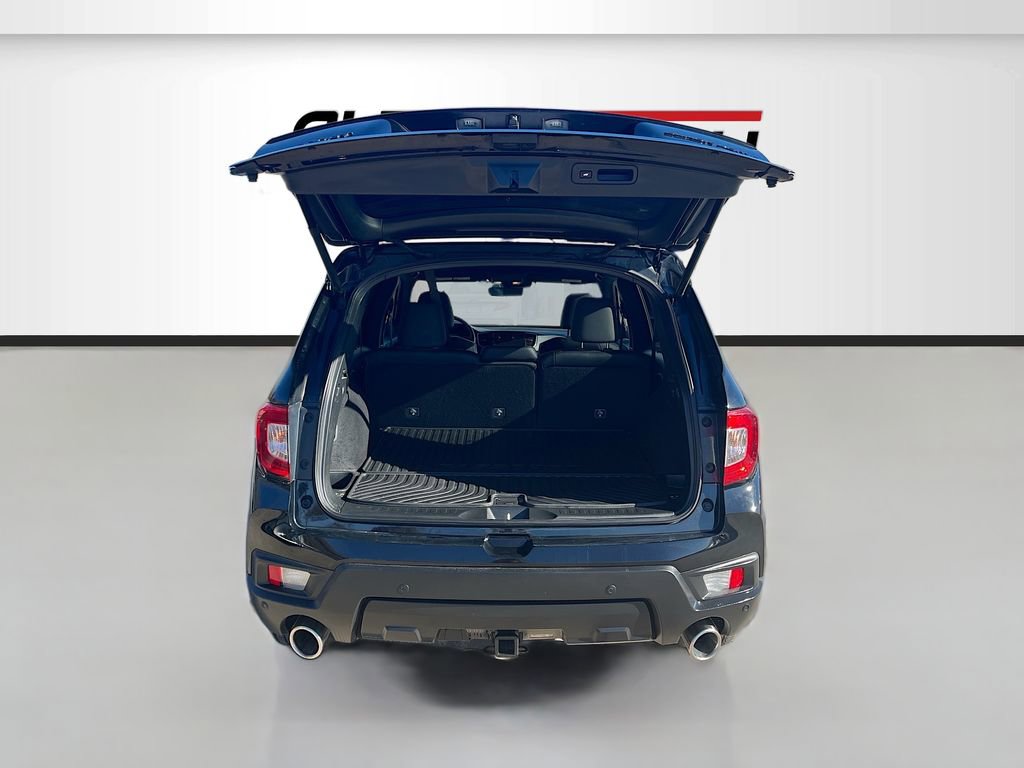 Used 2024 Honda Passport Black Edition image 27