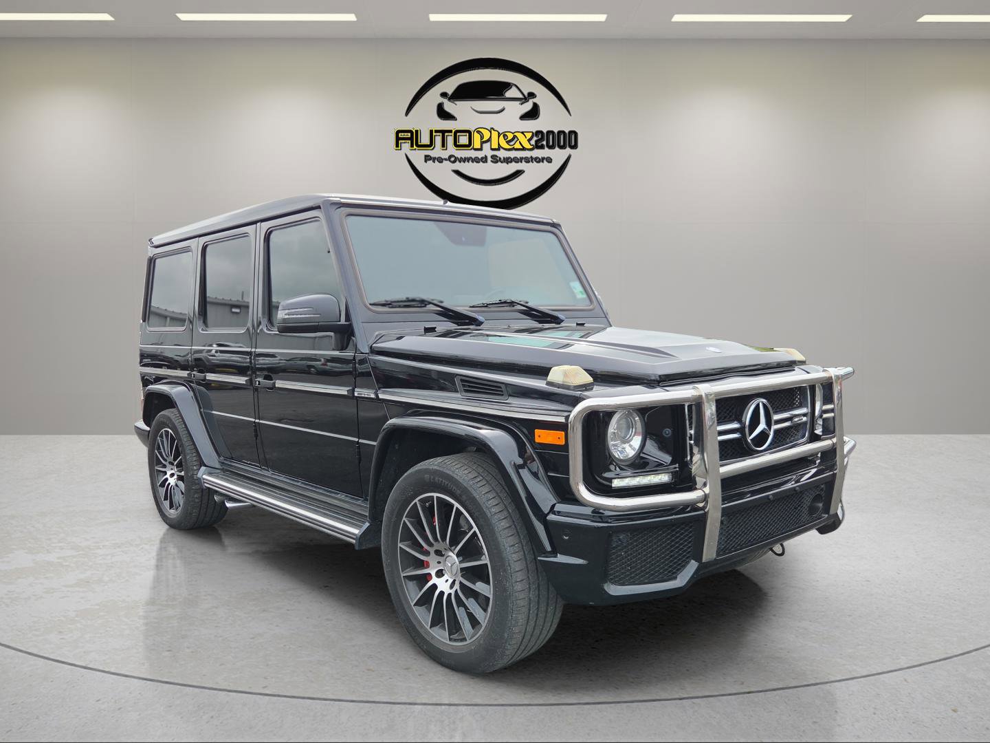 Used 2015 Mercedes-Benz G 63 AMG 4MATIC image 1