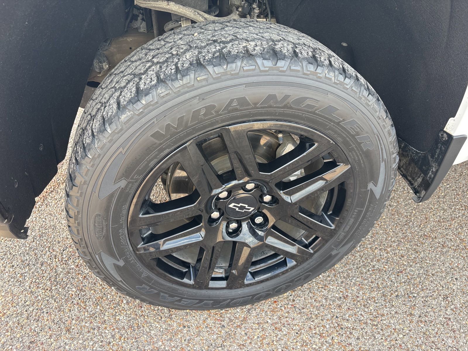 Used 2021 Chevrolet Silverado 1500 LT Trail Boss w/ Convenience Package II image 31