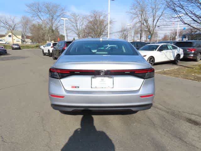 Certified 2025 Honda Accord LX image 5