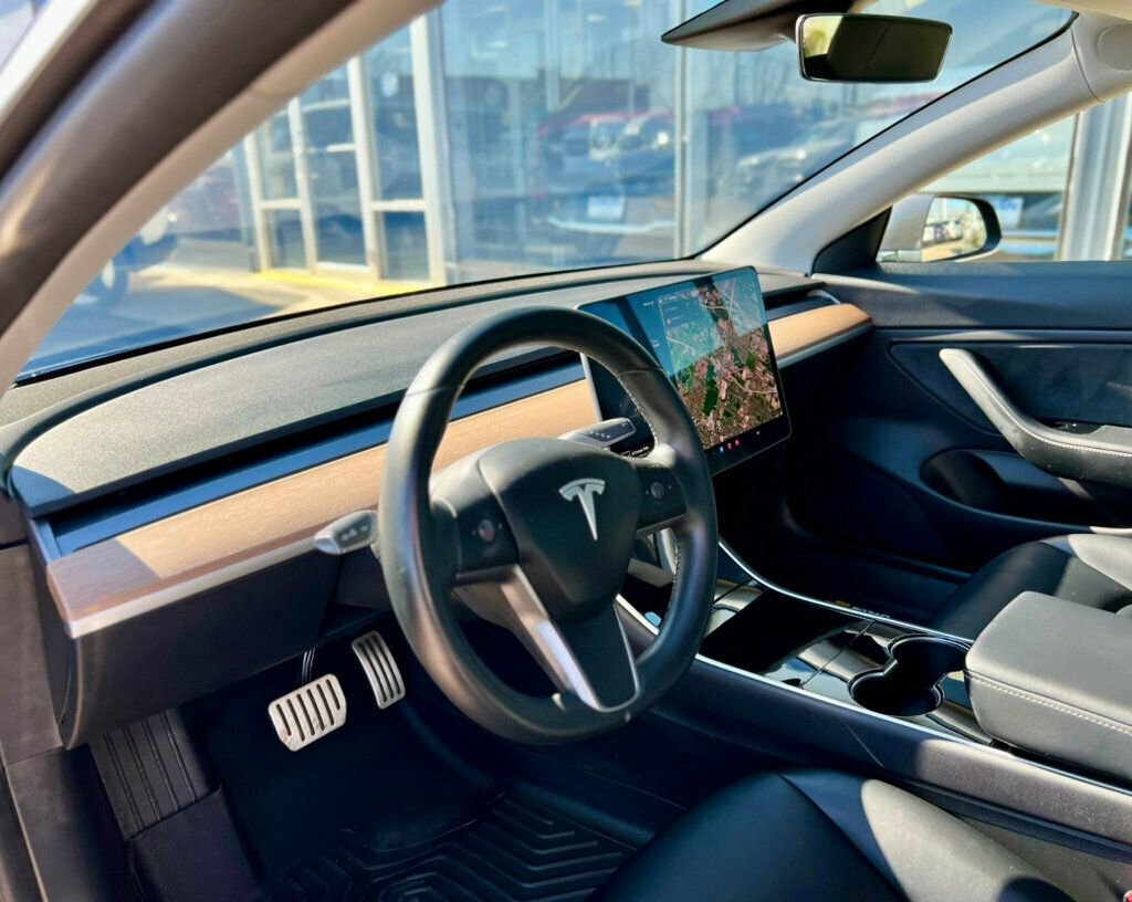Used 2019 Tesla Model 3 Performance AWD/4WD image 13