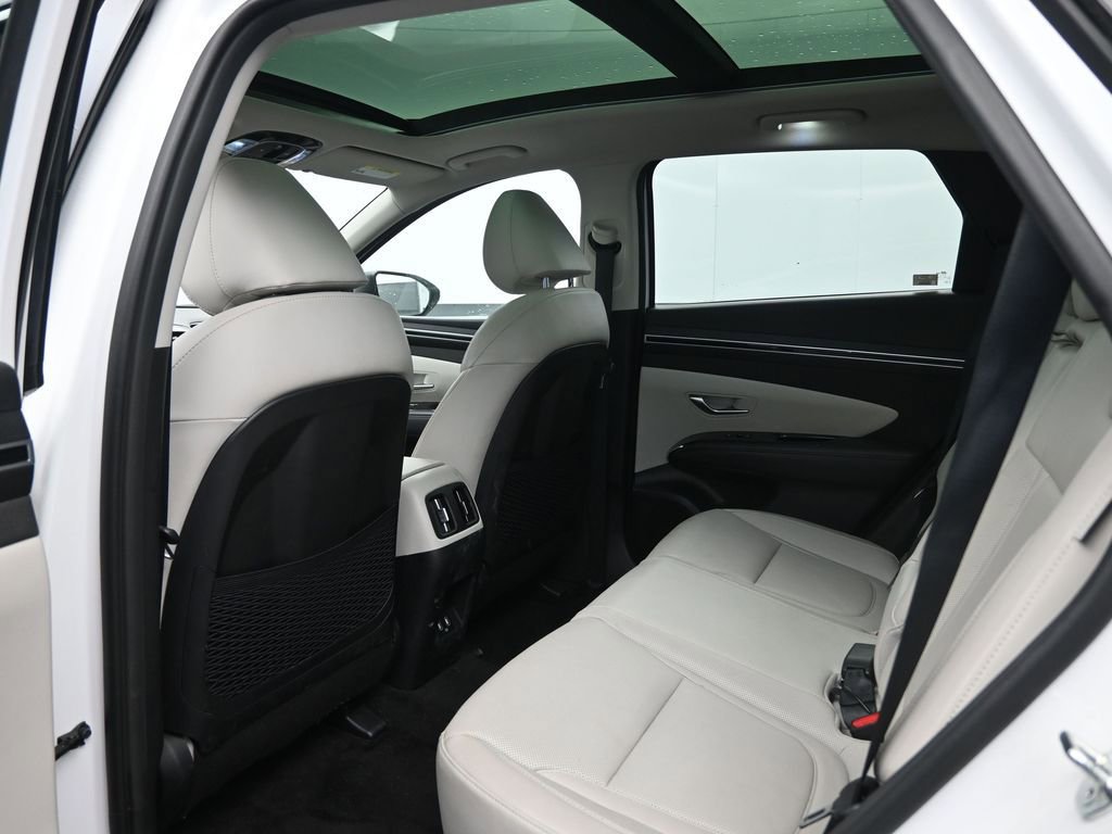 Used 2024 Hyundai Tucson Limited image 27