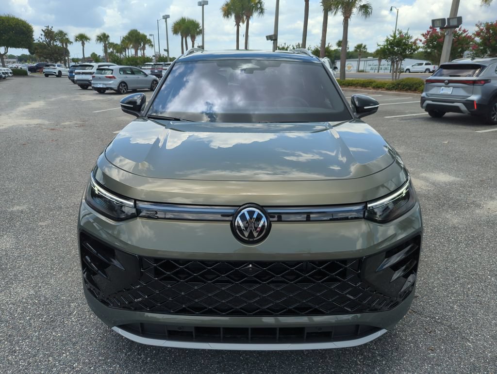 New 2026 Volkswagen Tiguan SEL R-Line AWD/4WD image 15