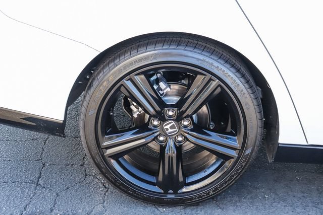 Used 2025 Honda Accord Sport image 9